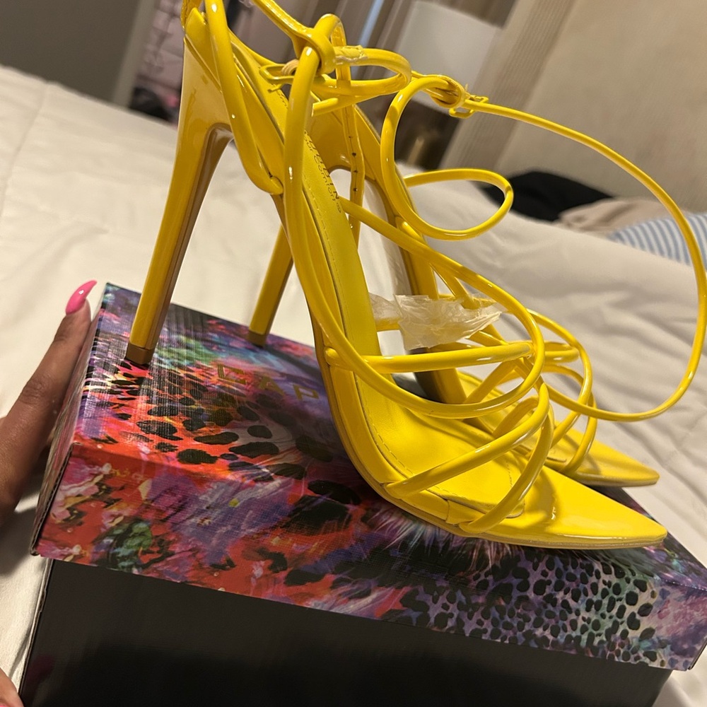 Yellow Stiletto Heels with Glossy Strappy Design